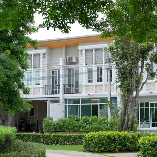 บ้านเช่ารายวัน แฟชั่นไอส์แลนด์ - บ้าน H1 บ้านเช่ารายวัน แฟชั่นไอส์แลนด์ - บ้าน H1  ที่พัก ใกล้แฟชั่น ไอ ส์ แลนด์ ราคาถูก  บ้านเช่าแถว แฟชั่น ไอ ส์ แลนด์ ราคาถูก 